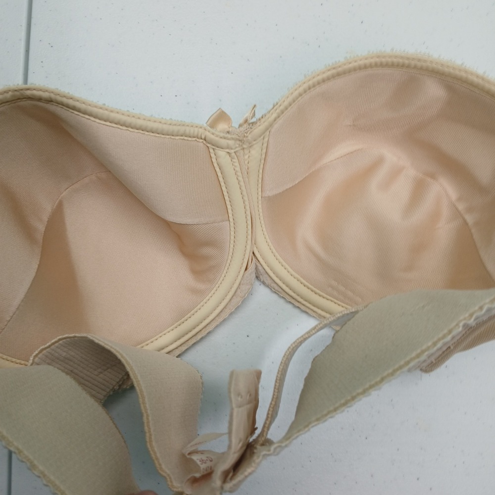 Vtg HENSON KICKERNICK Strapless Bra 36D Beige Smooth Satin Cup Bow - Picture 3 of 7